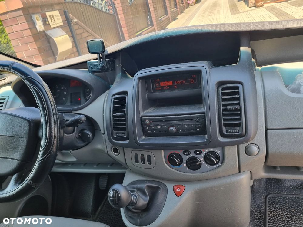 Renault Trafic Primastar Vivaro L2H2 - 12