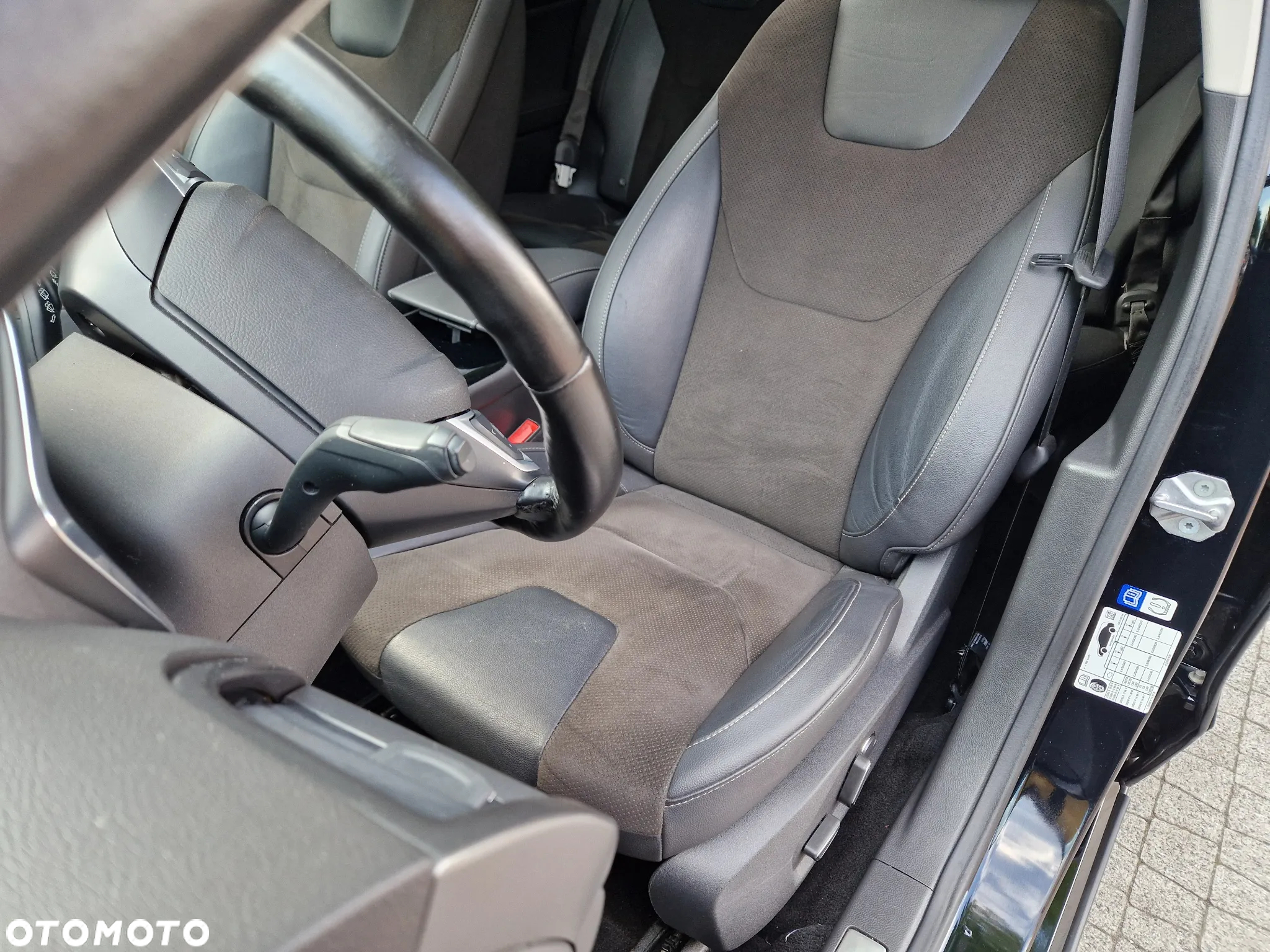 Ford Mondeo 2.0 TDCi Titanium - 28