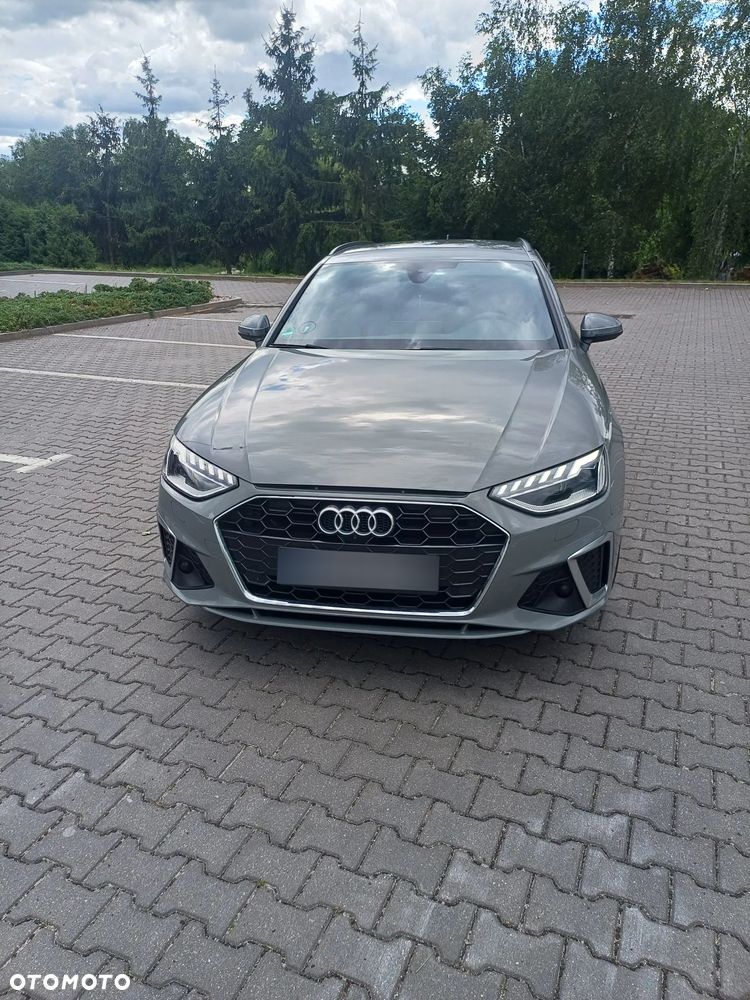 Audi A4 Avant - 15