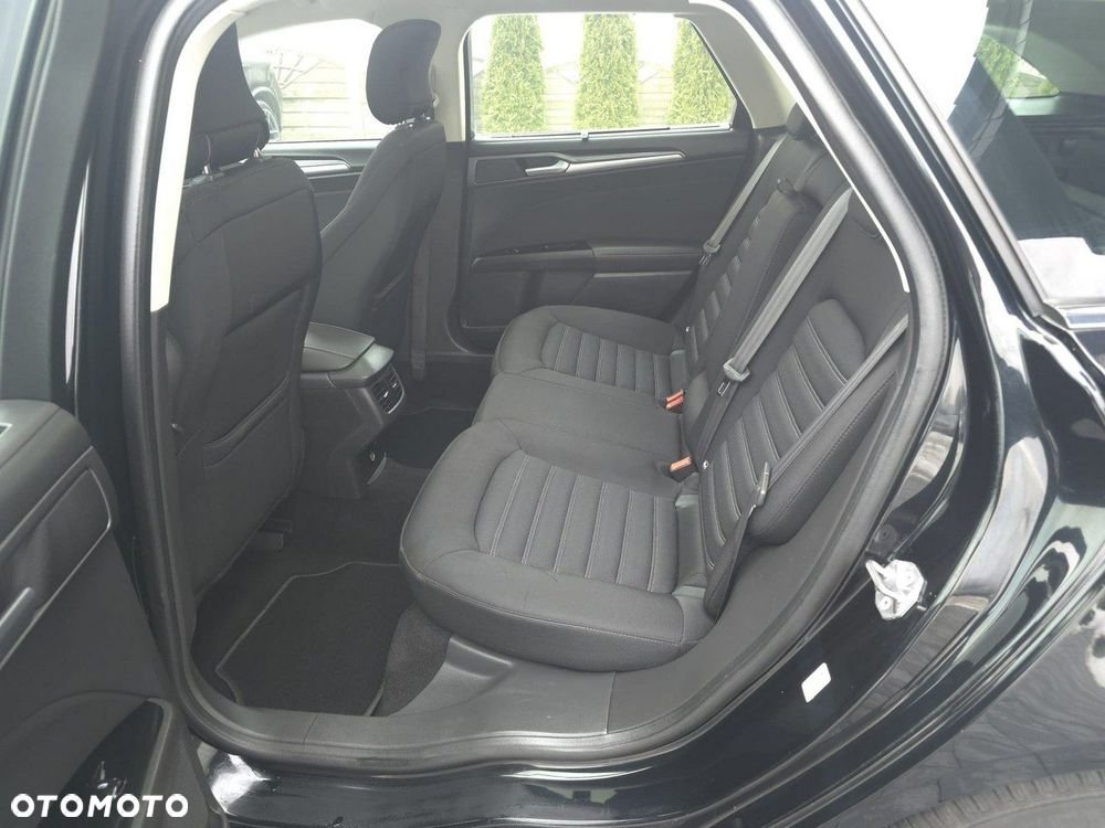 Ford Mondeo - 13