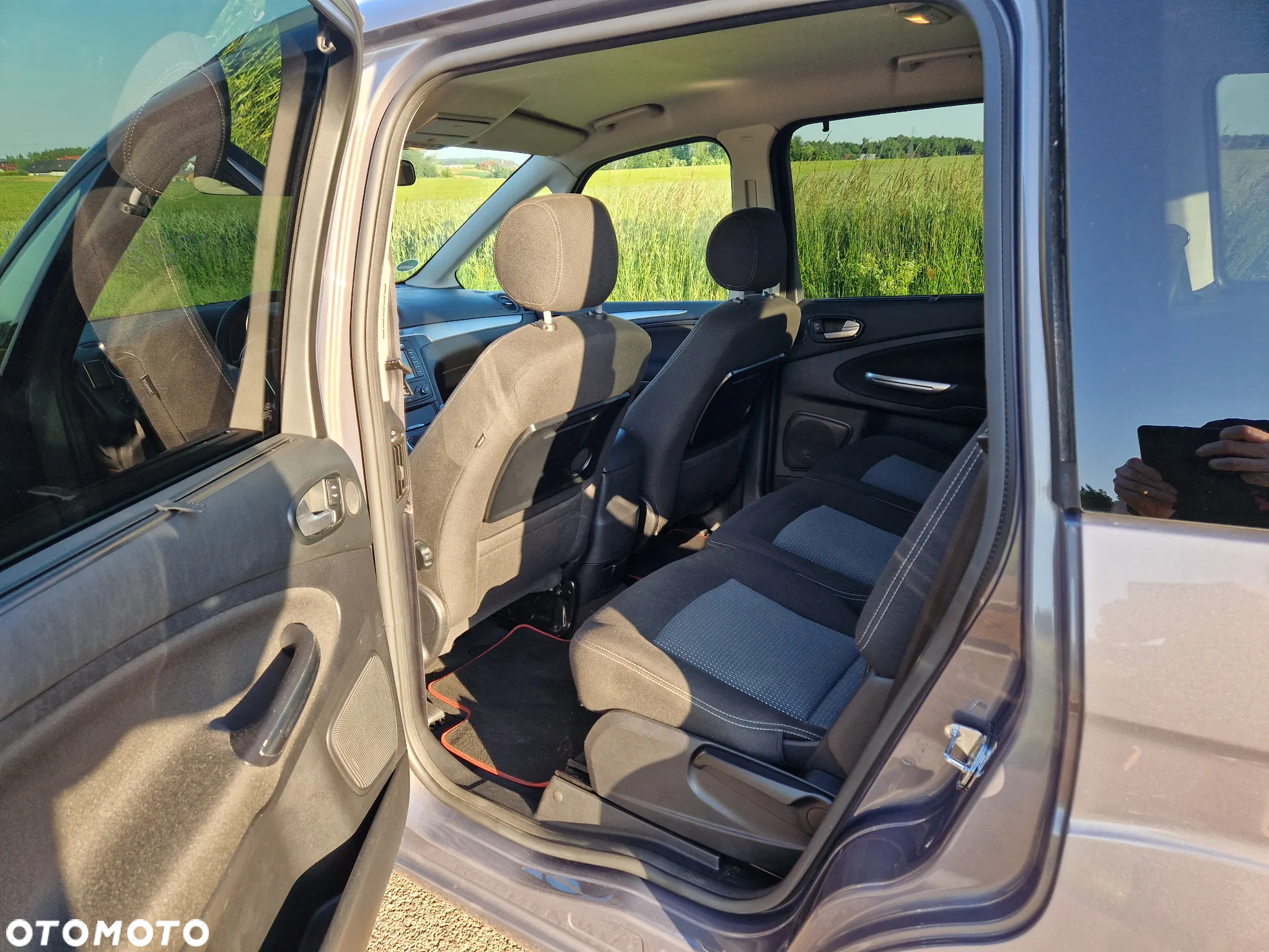 Ford Galaxy 2.0 TDCi Platinium X (Ghia) - 9