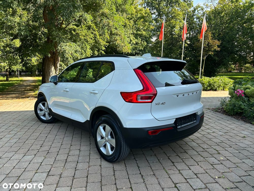 Volvo XC 40 D3 Momentum - 4