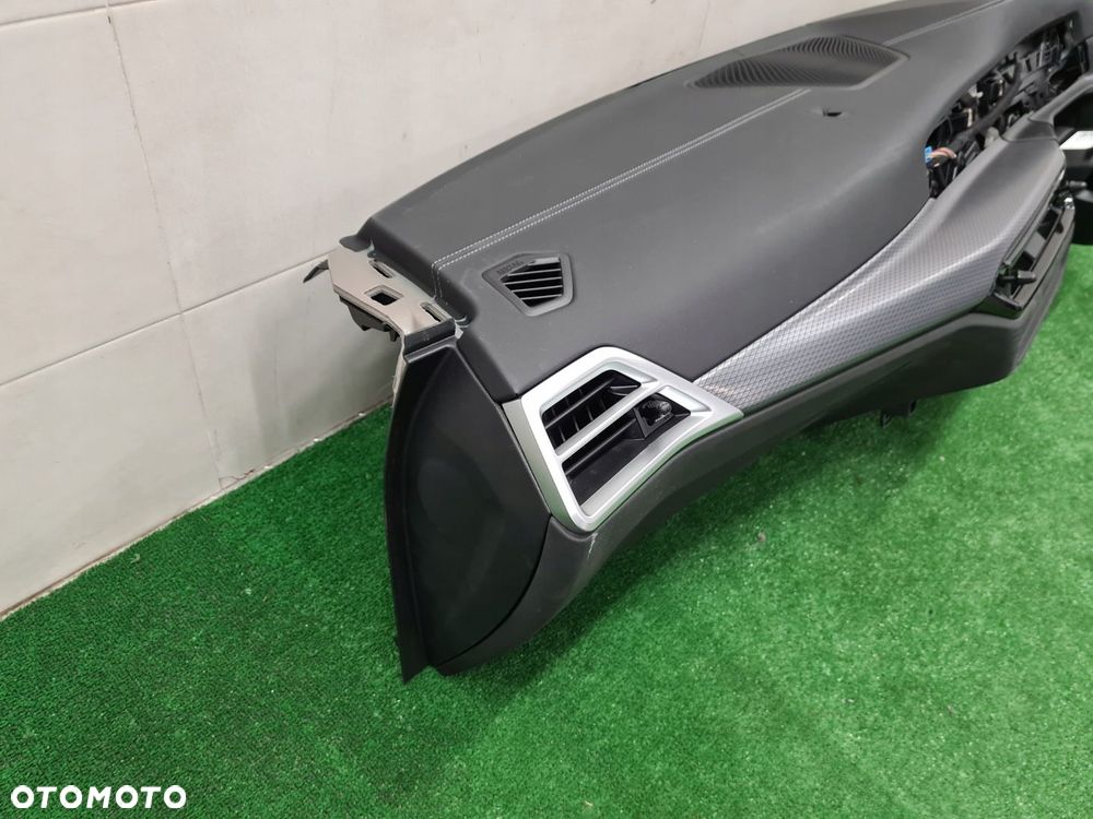 BMW G23 G20 G26 DESKA ROZDZIELCZA KONSOLA NIEREGENEROWANA NIĆ LCI UK - 3