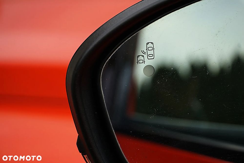 Renault Arkana TCe Mild Hybrid 160 EDC R.S LINE - 23