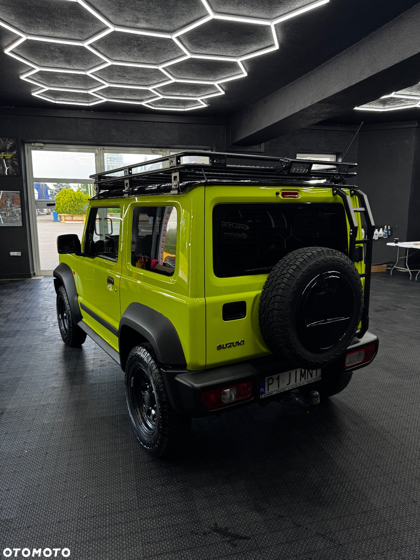 Suzuki Jimny - 11
