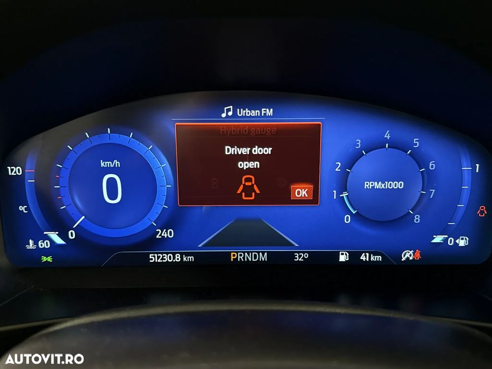 Ford Focus 1.0 EcoBoost 7DCT MHEV ST-Line - 11