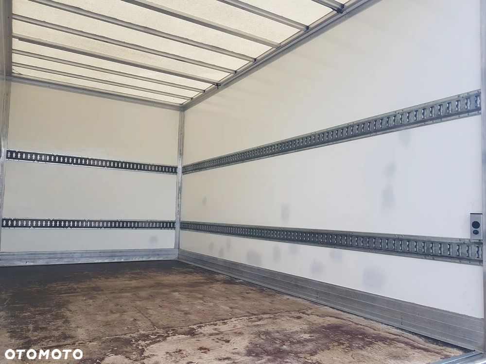 Renault MASTER KONTENER 8EP 4,21x2,23x2,22 KLIMA KRAJOWY MANUAL  6-BIEGÓW - 17