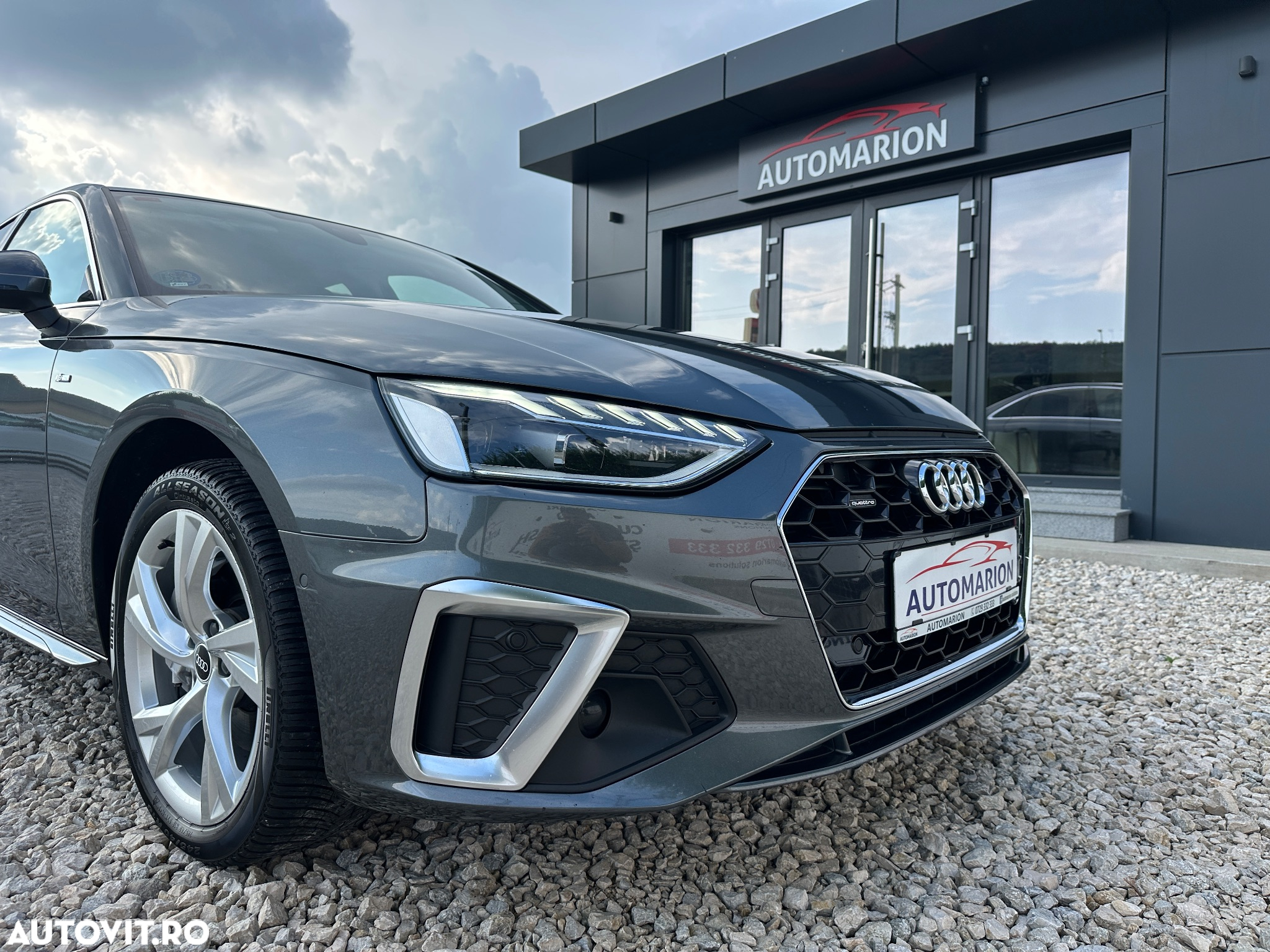 Audi A4 40 TDI quattro S tronic S line - 4