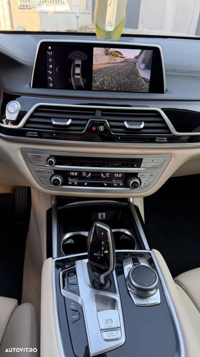 BMW Seria 7 730d xDrive - 10