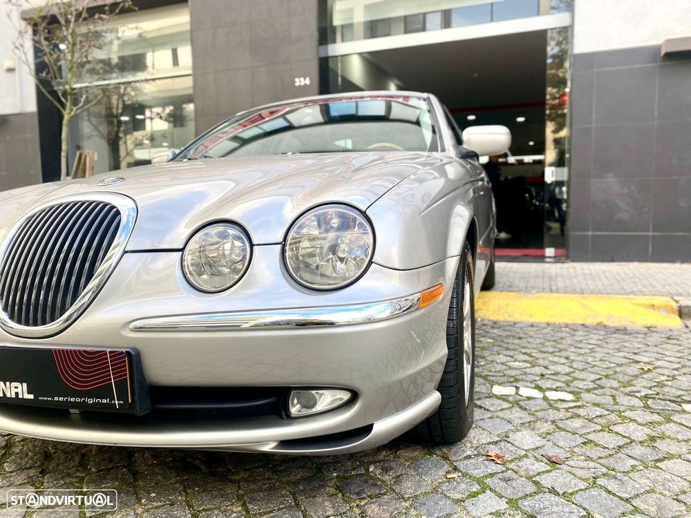 Jaguar S-Type 3.0 V6 Executive Auto. - 4