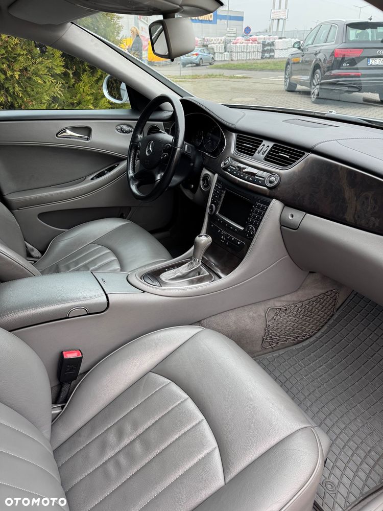 Mercedes-Benz CLS - 2