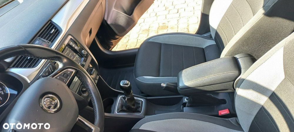 Skoda RAPID 1.0 TSI Ambition - 14