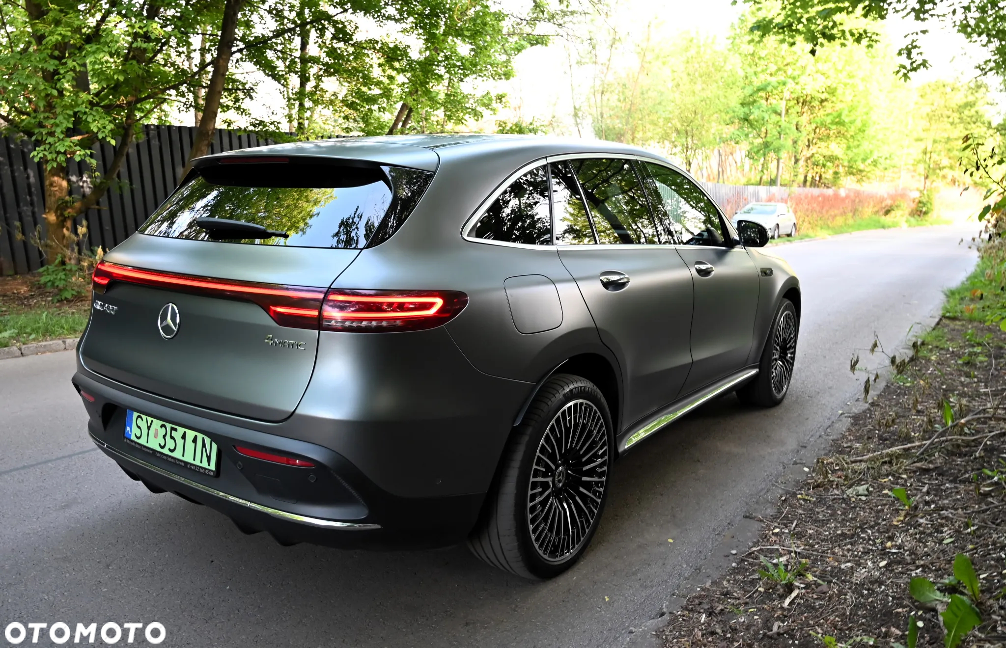 Mercedes-Benz EQC - 21