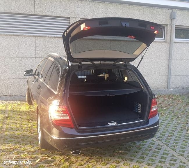 Mercedes-Benz C 220 Station CDI DPF (BlueEFFICIENCY) Avantgarde - 4