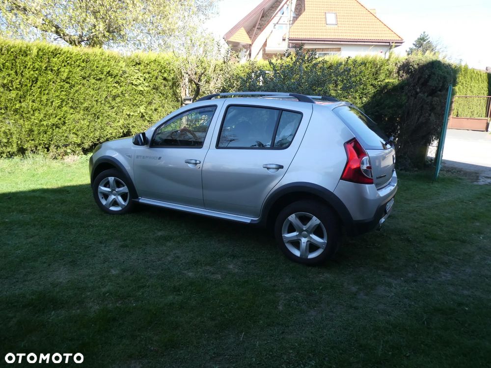 Dacia Sandero 1.5 dCi Laureate - 35