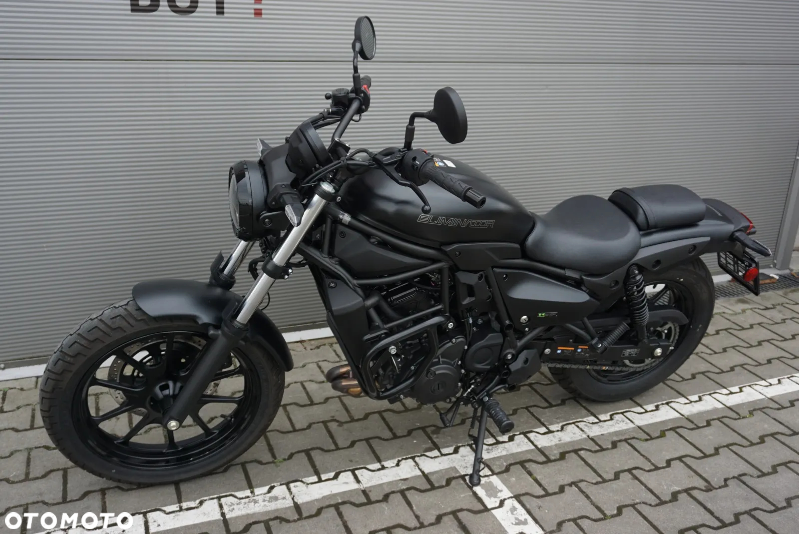 Kawasaki Eliminator 500 - 11