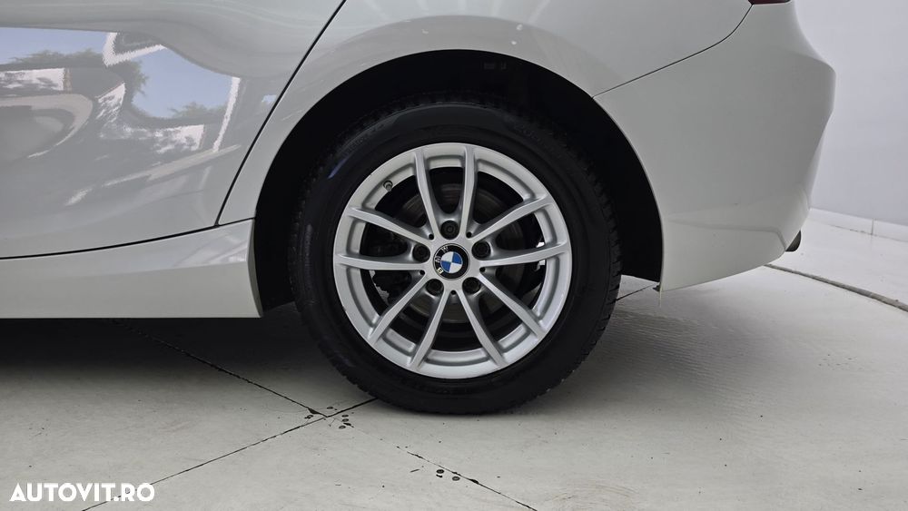 BMW Seria 1 - 22