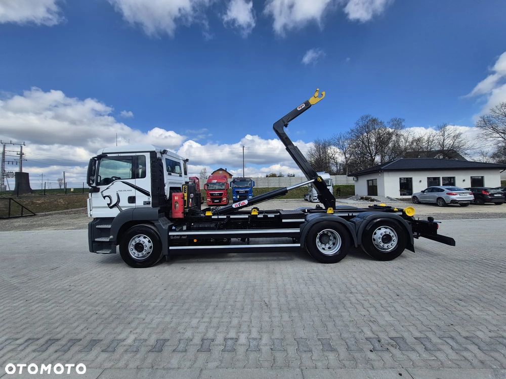 MAN TGS 26.460 / HAKOWIEC/ HYVA / OŚ SKRETKA - 19