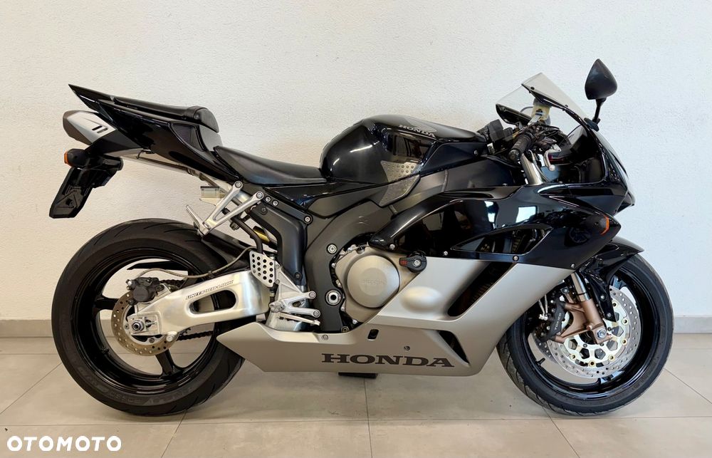 Honda CBR - 4