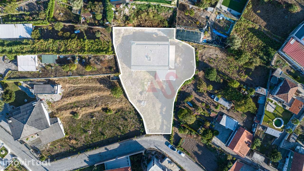 Moradia T3 em Construção com Piscina, Garagem, Terraço, Lavandaria – R - Grande imagem: 2/37