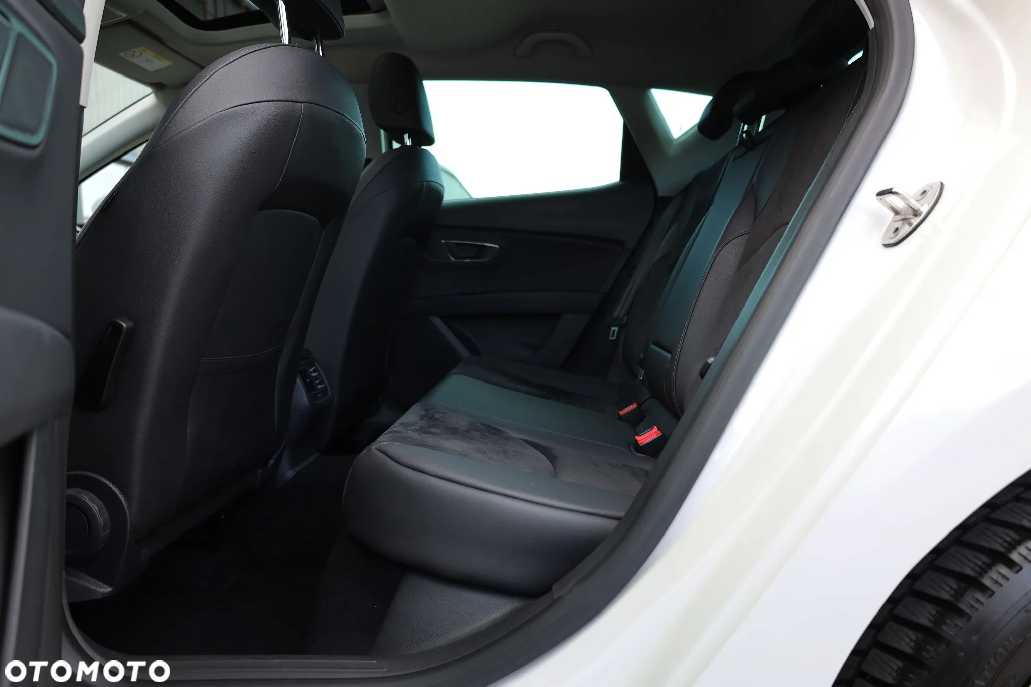 Seat Leon 1.4 EcoTSI Full LED S&S - 23