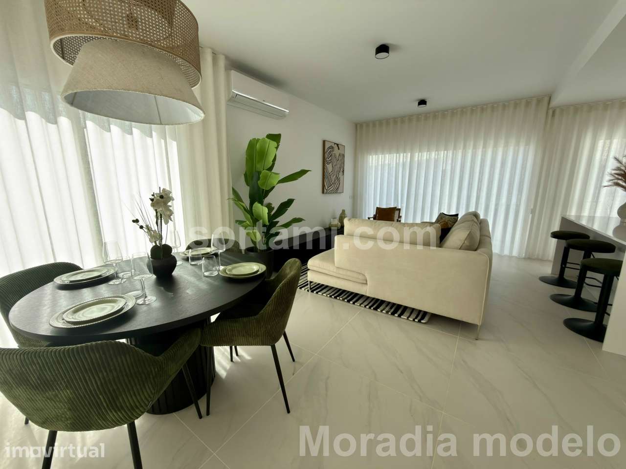 Moradia Geminada T3+1 Venda em Estômbar e Parchal,Lagoa (Algarve) - Grande imagem: 3/29