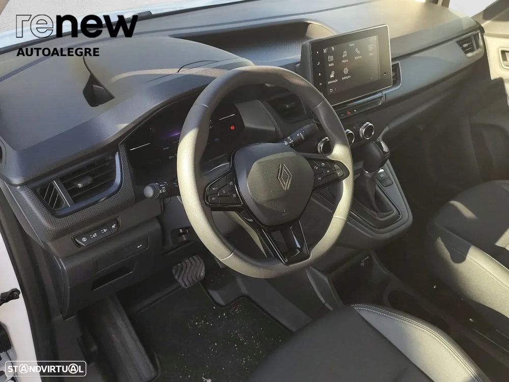 Renault Kangoo E-Tech - 40