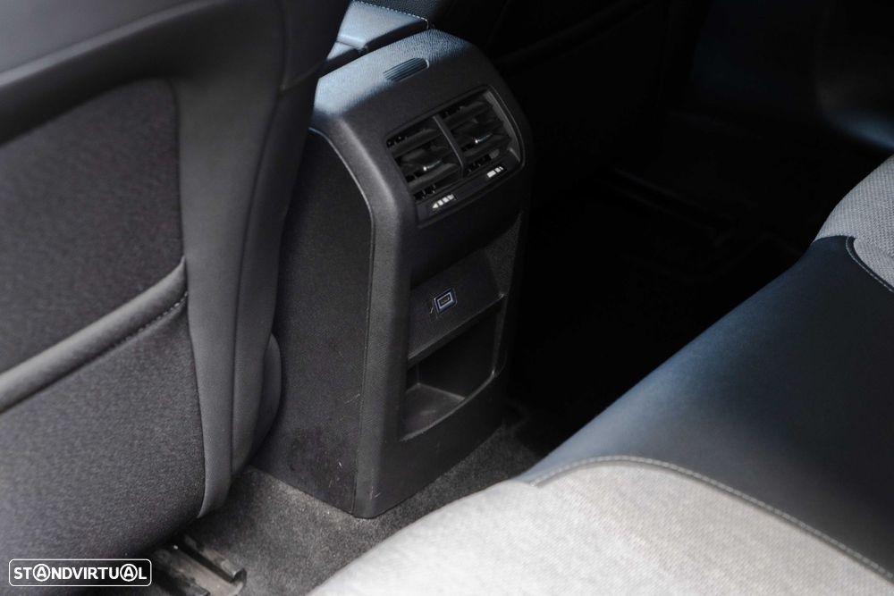 Opel Astra 1.5 D Elegance Aut. - 18