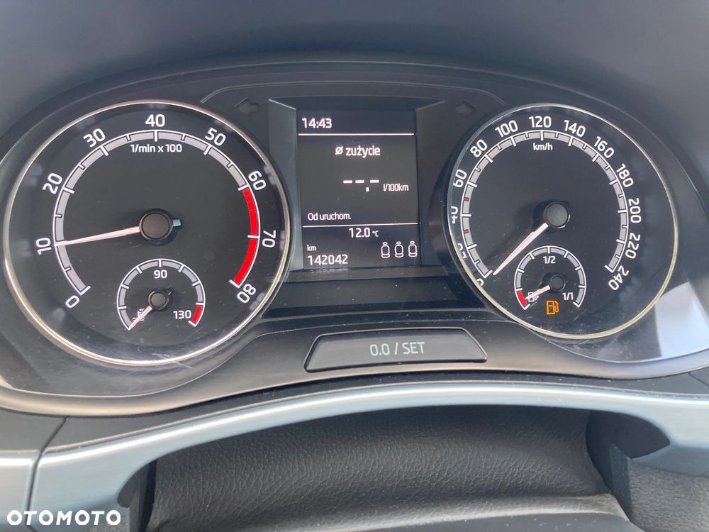 Skoda Fabia 1.0 Ambition - 9