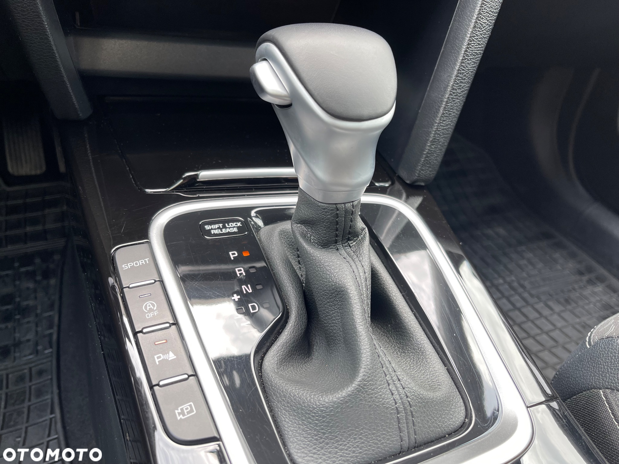 Kia Ceed 1.5 T-GDI L DCT - 12