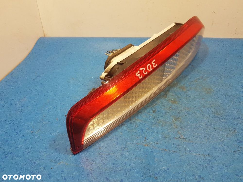FORD FOCUS MK2 LAMPA TYŁ PRAWA ZEWNĘTRZNA 8M5113404C - 3