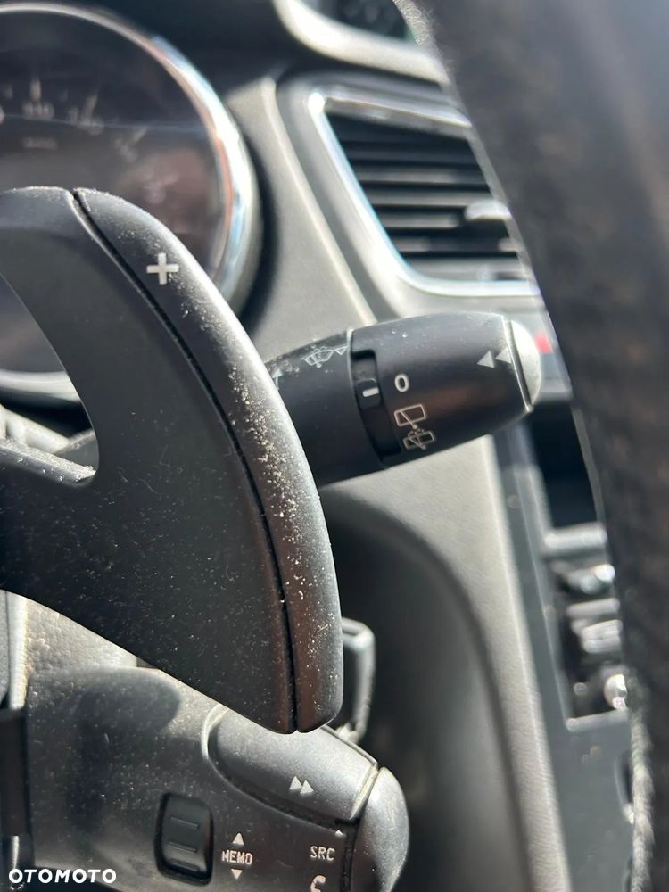 Peugeot 5008 e-HDI 115 ETG6 Stop&Start Active - 31