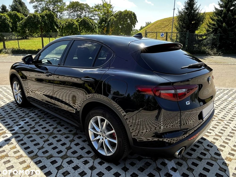 Alfa Romeo Stelvio 2.0 Turbo Executive Q4 - 3