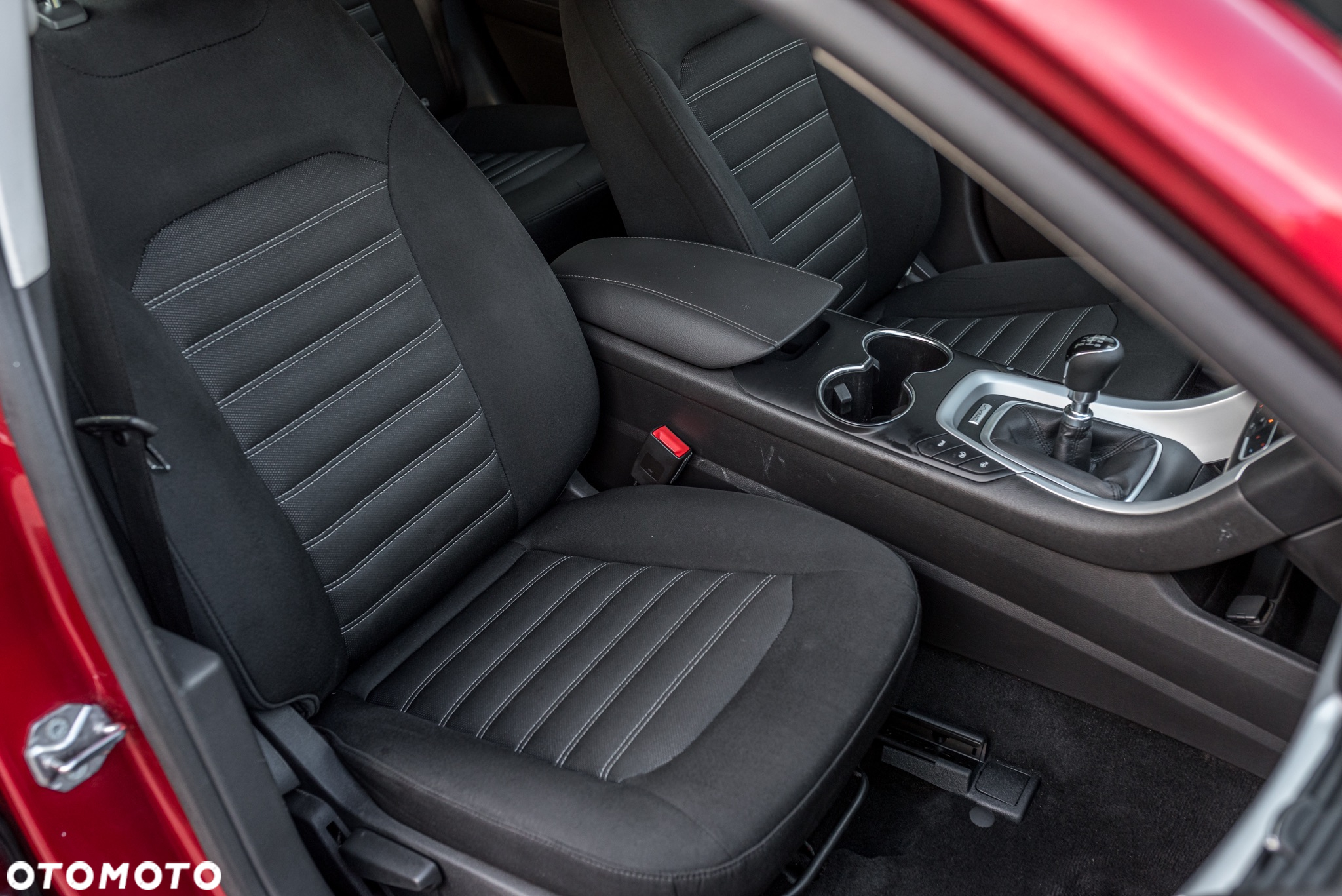 Ford Mondeo - 18