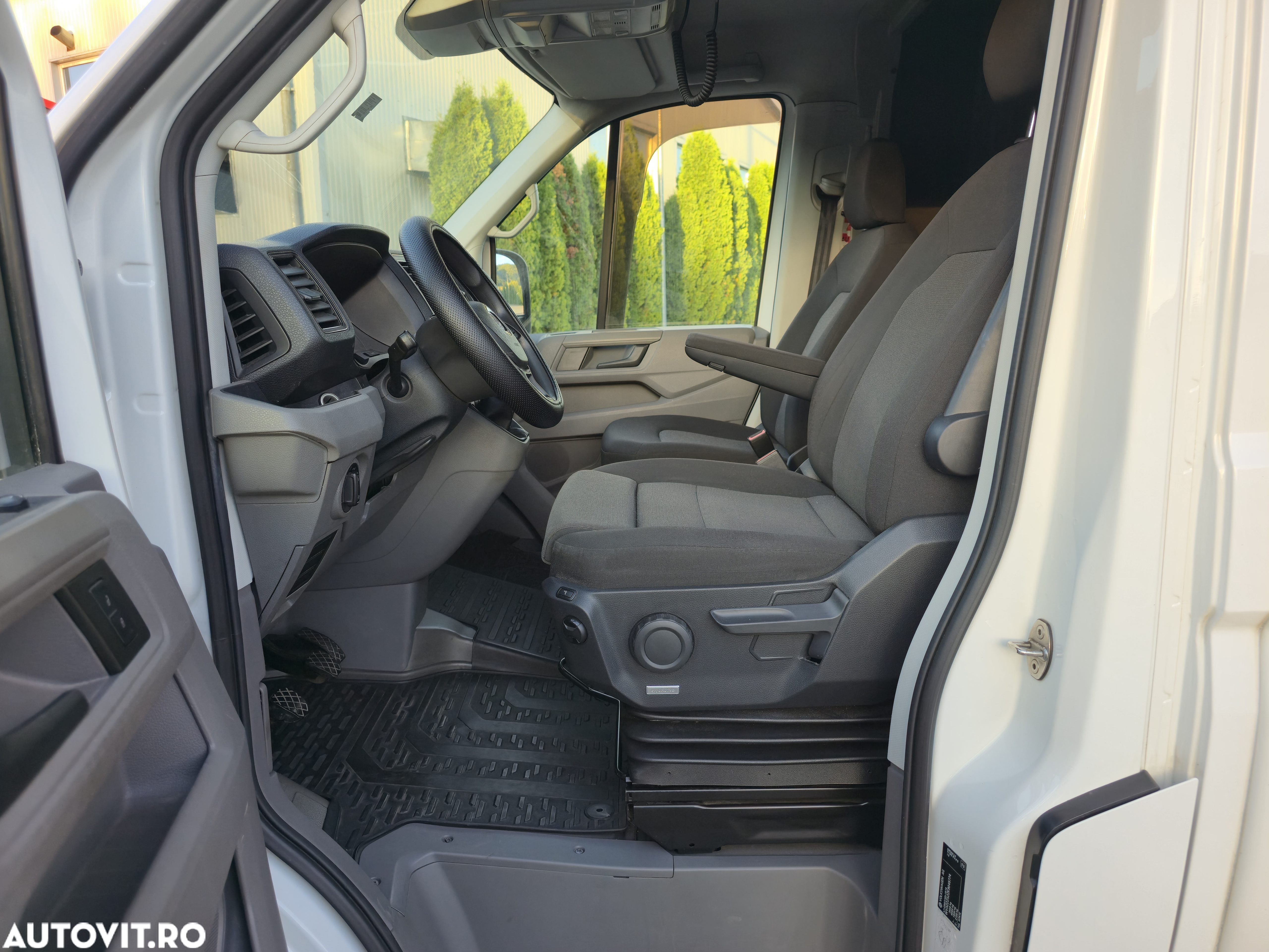 Volkswagen Crafter - 19