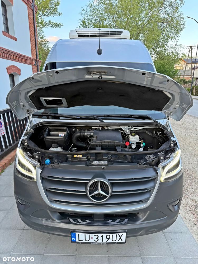 Mercedes-Benz Sprinter 907 3.0 V6 Maxi Long L4H2 Chłodnia - 25