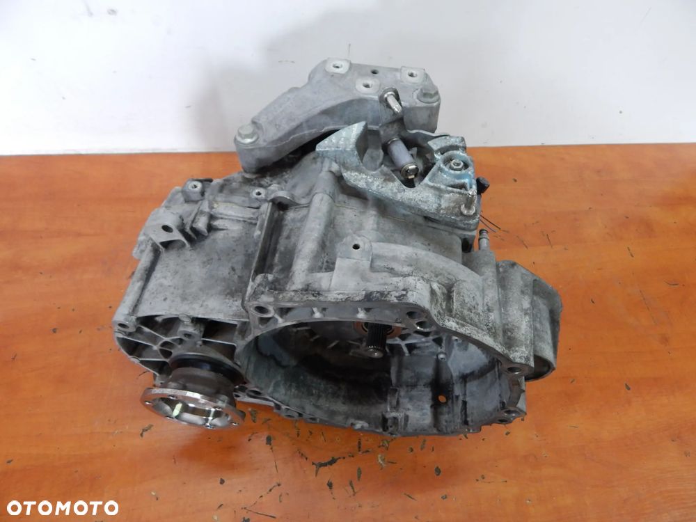 Skrzynia biegów 2.0 TDi JLU VW Passat B6 golf V Caddy Seat Skoda Audi a3 05-14 Łuków części - 5