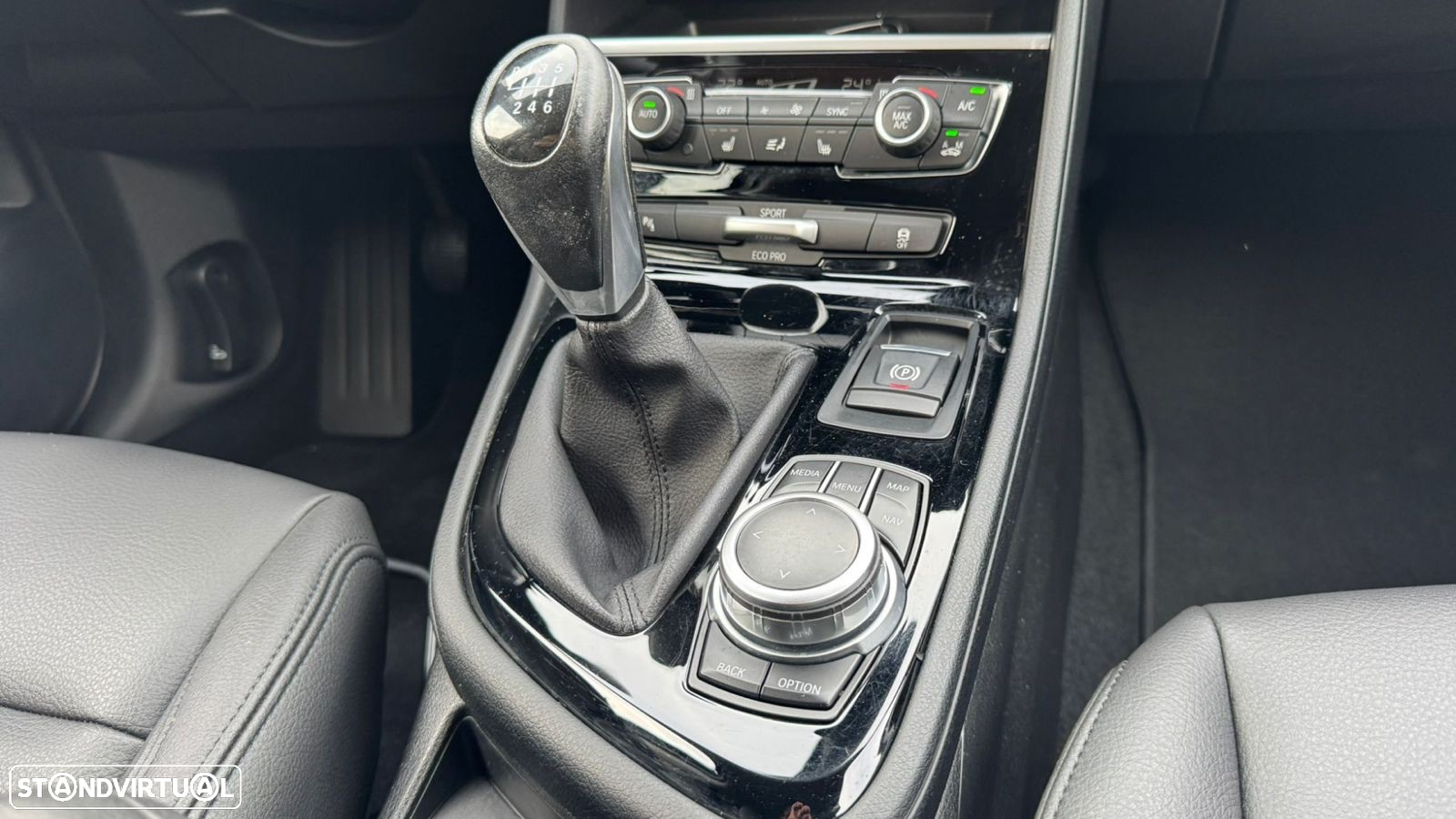 BMW 216 Active Tourer d Advantage - 12