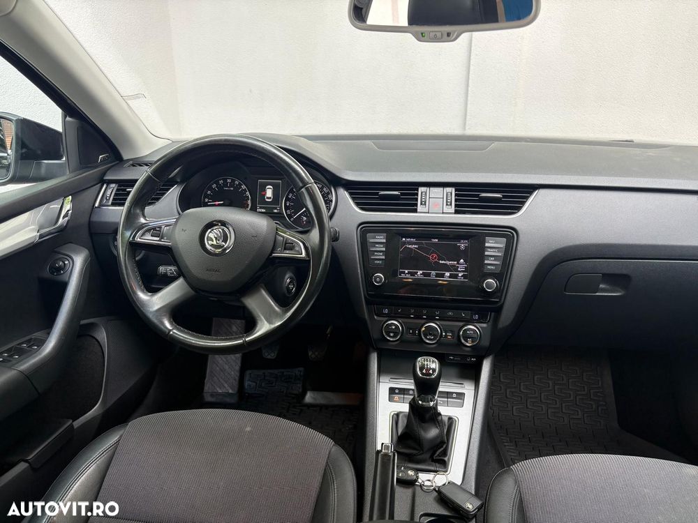 Skoda Octavia - 11