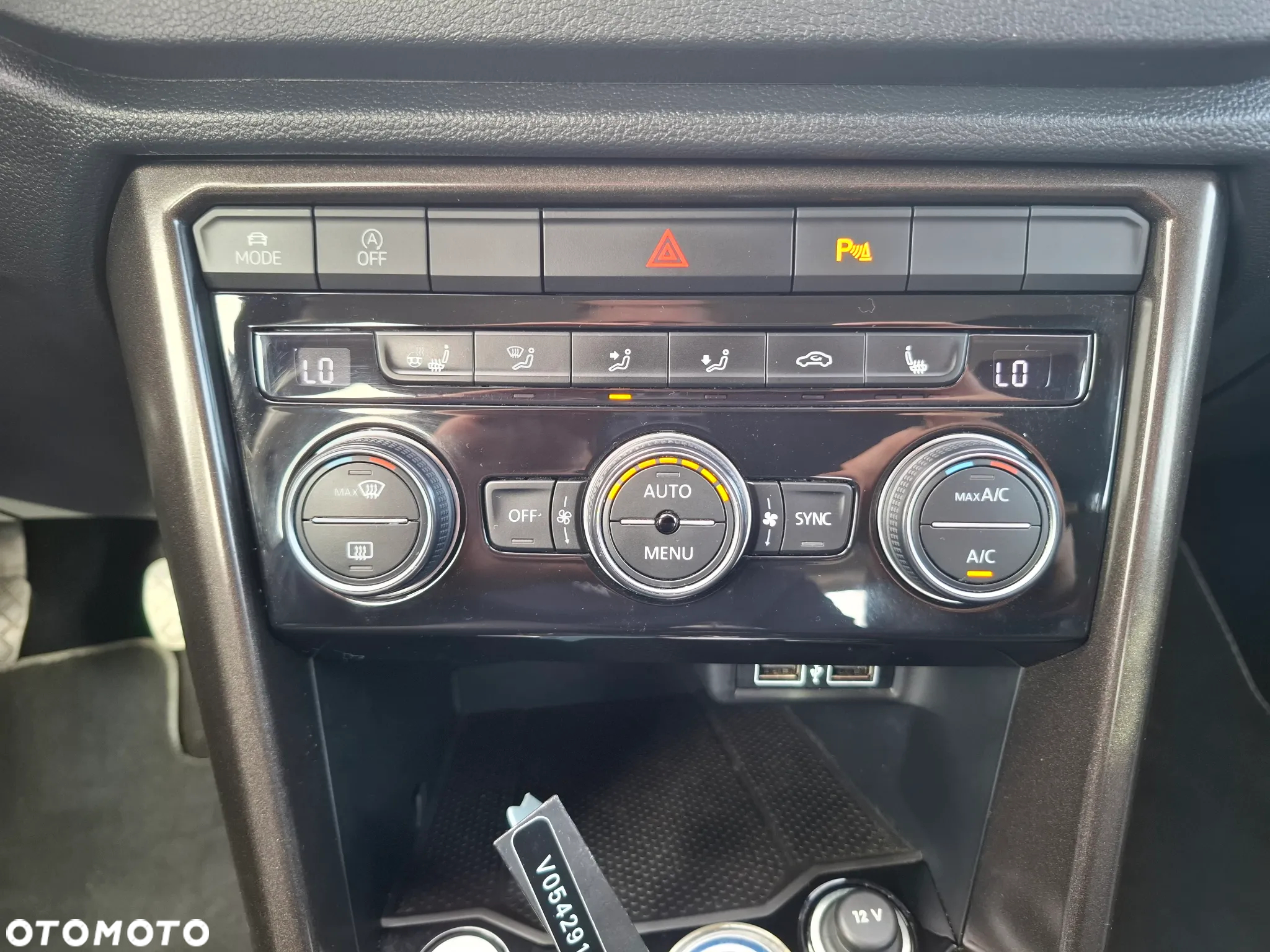 Volkswagen T-Roc 1.6 TDI SCR - 23