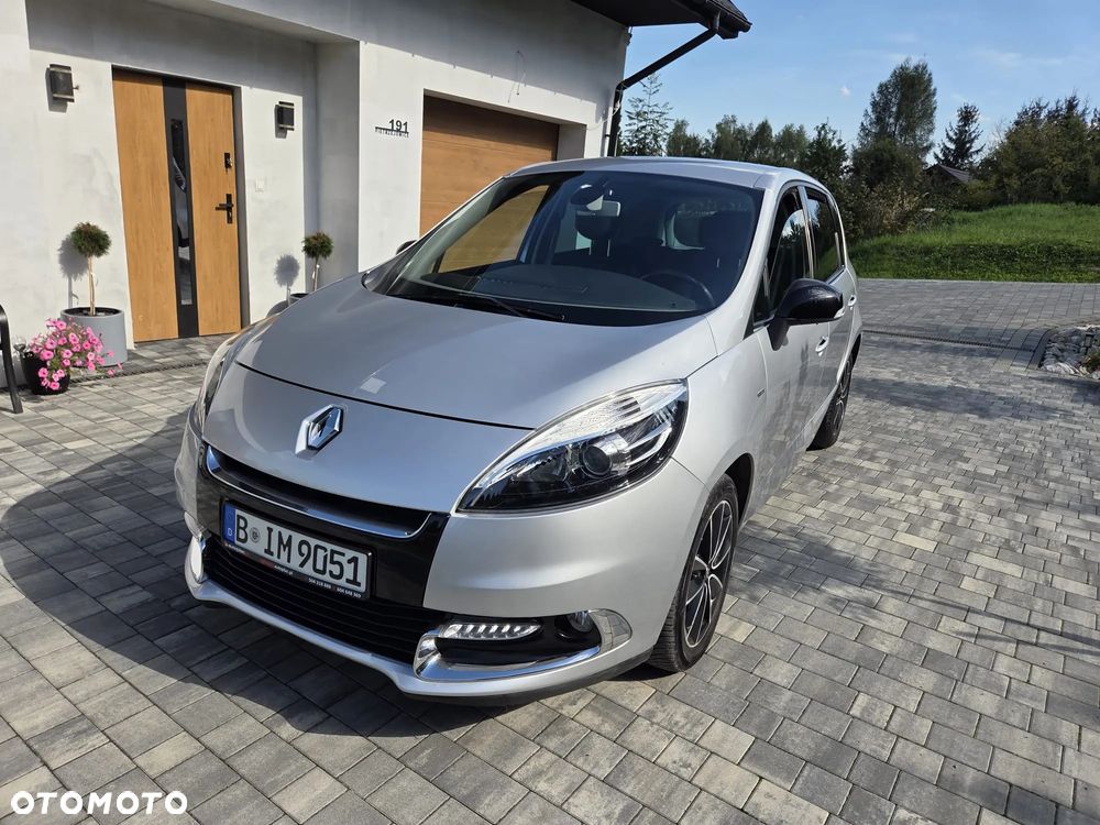Renault Scenic ENERGY TCe 115 Bose Edition - 11