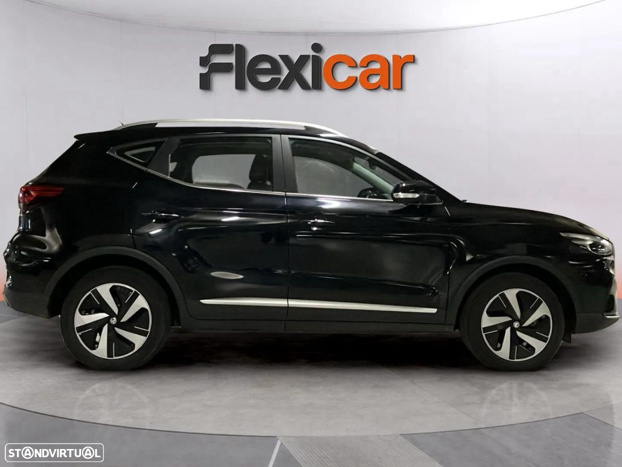 MG ZS - 3