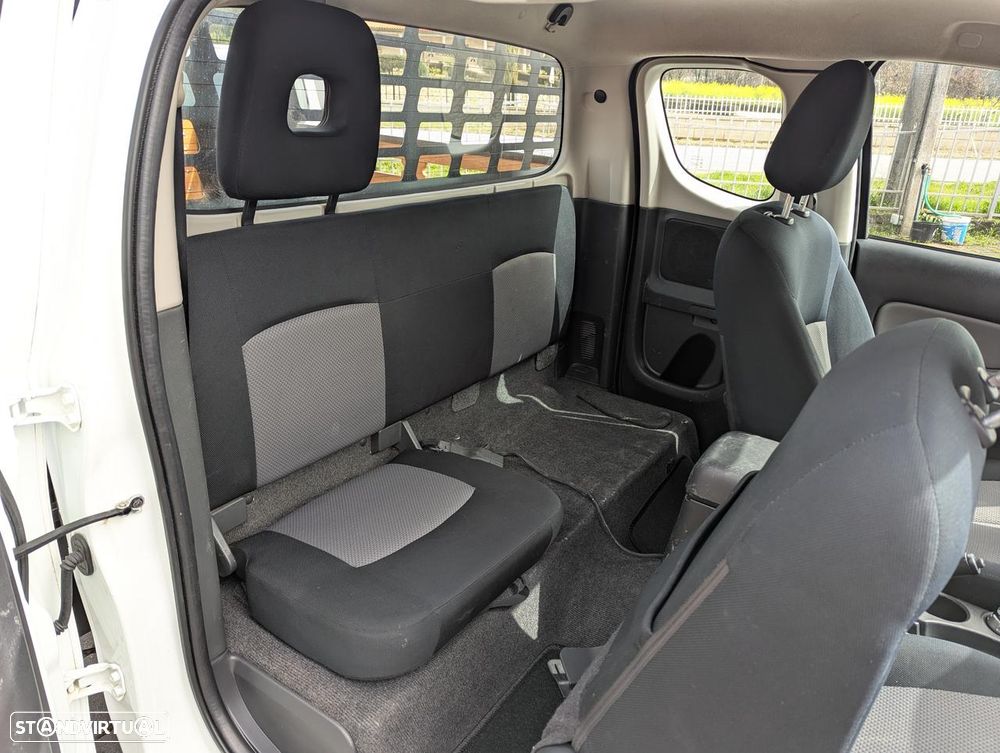 Mitsubishi L200 2.4 DI-D Club Invite 4WD - 19