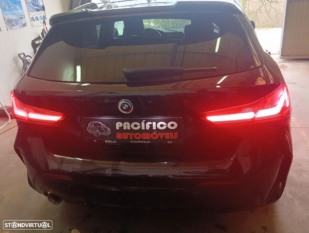 BMW 116 d Pack Desportivo M Auto - 27