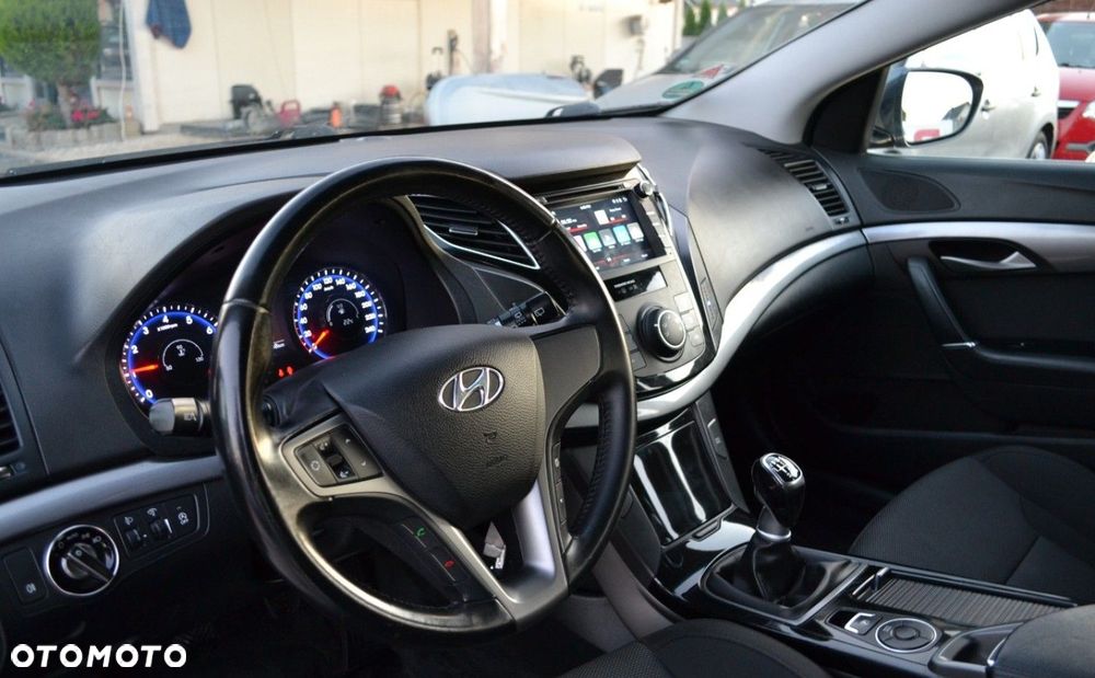 Hyundai i40 Kombi 1.6 Classic - 21