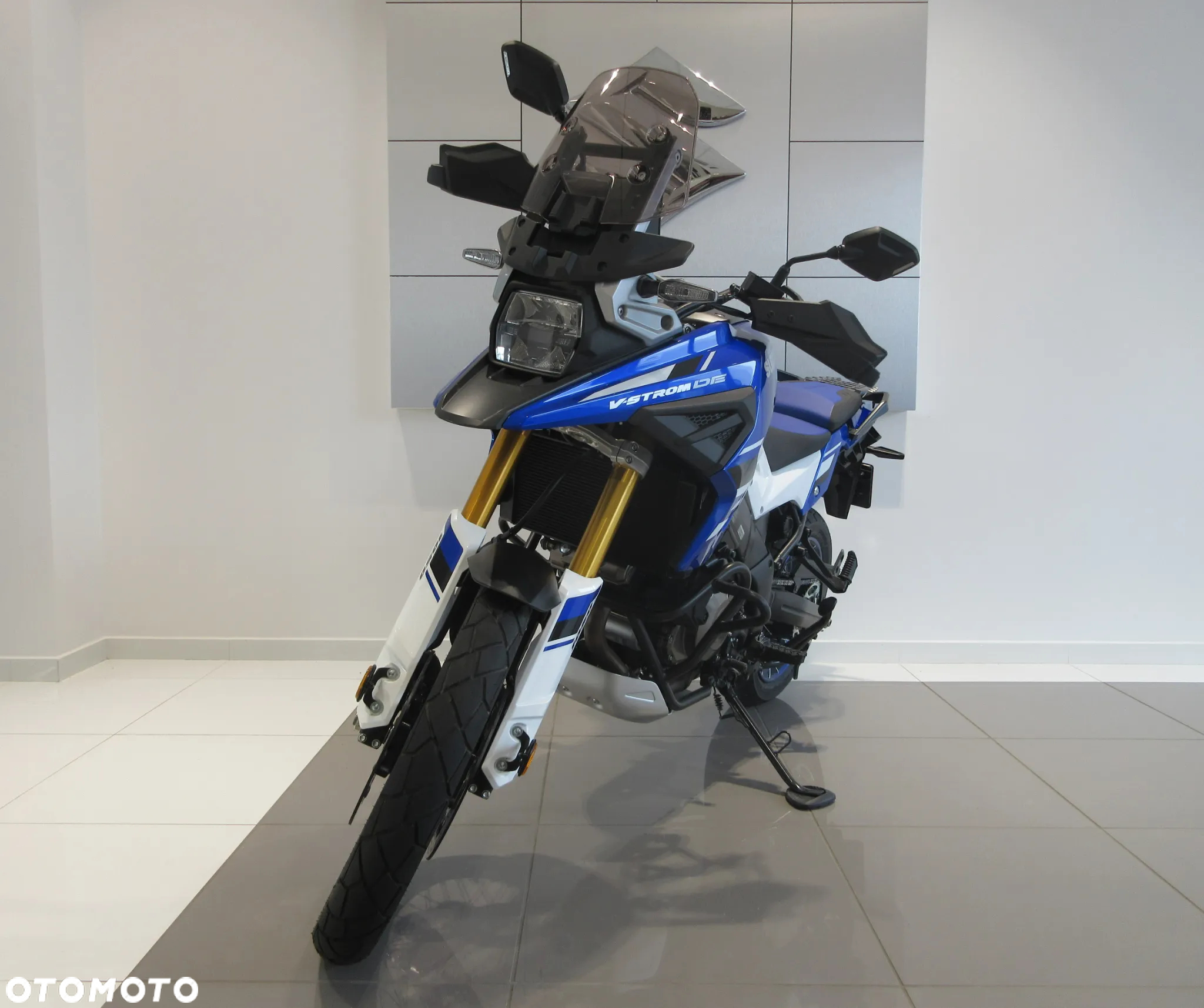Suzuki V-STROM - 3