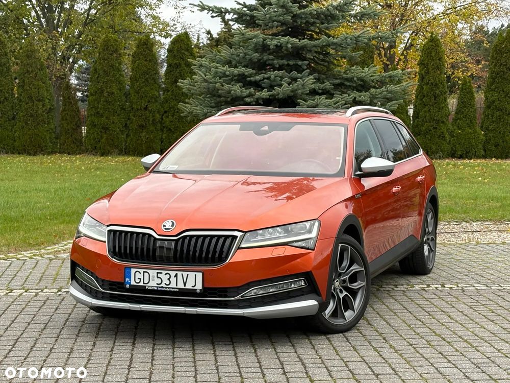 Skoda Superb 2.0 TDI SCR 4x4 Scout DSG - 1
