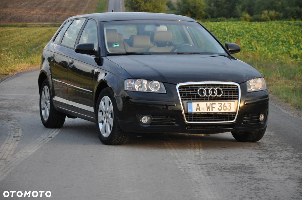 Audi A3 Sportback 1.6 tiptronic S line Sportpaket plus - 1
