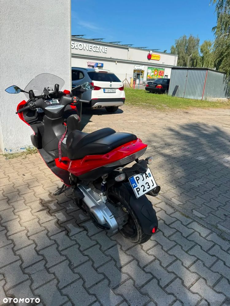 Gilera Nexus 500 - 4