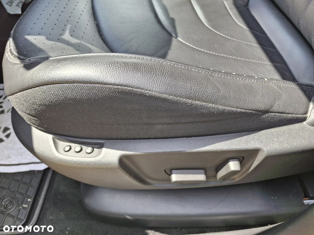 Citroën C4 Picasso 1.6 e-HDi Exclusive ETG6 - 28